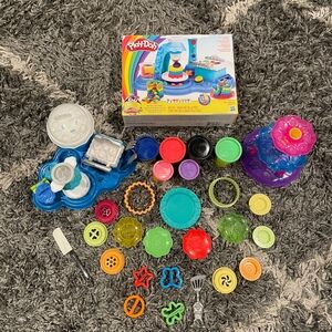 Play-Doh rainbow cake set Cupcake Decoration Kit Arts & Crafts
